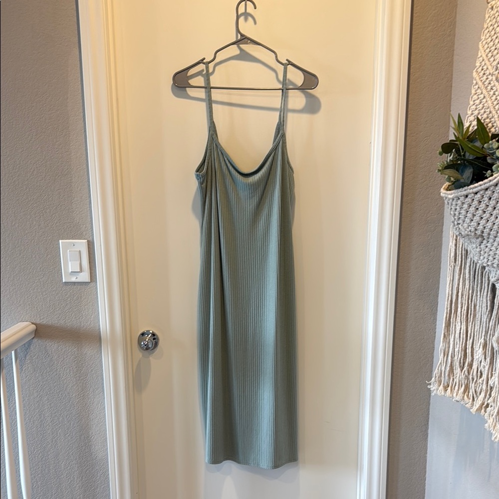 Abercrombie & Fitch Light Green Ribbed Dress
